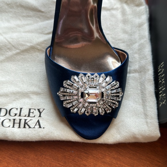 Navy Satin Badgley Mischka Heels - Picture 4 of 5